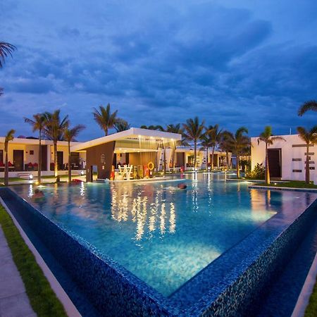 Hotel El Faro Monterrico Eksteriør bilde