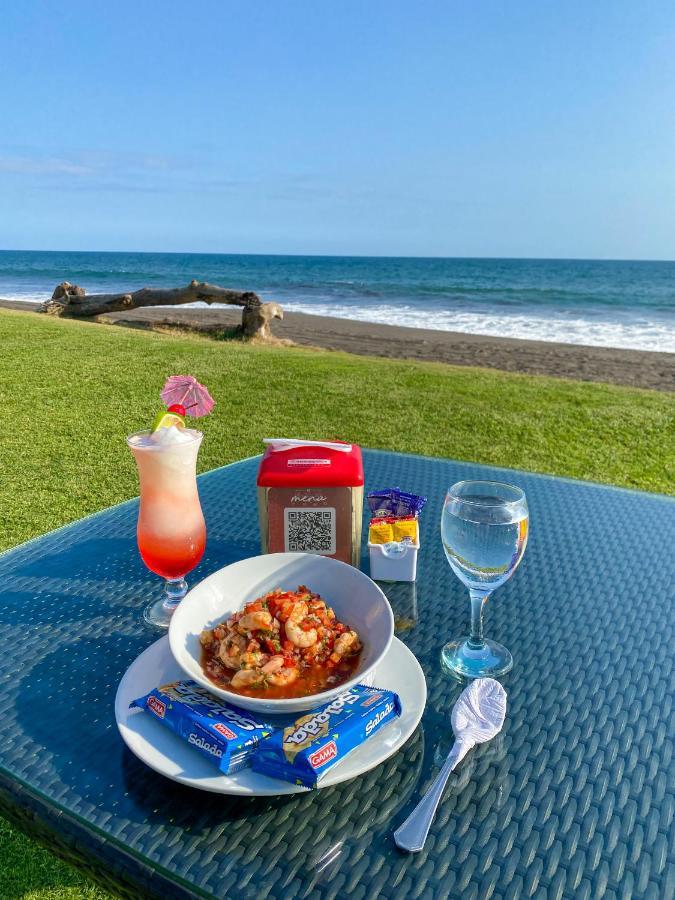 Hotel El Faro Monterrico Eksteriør bilde