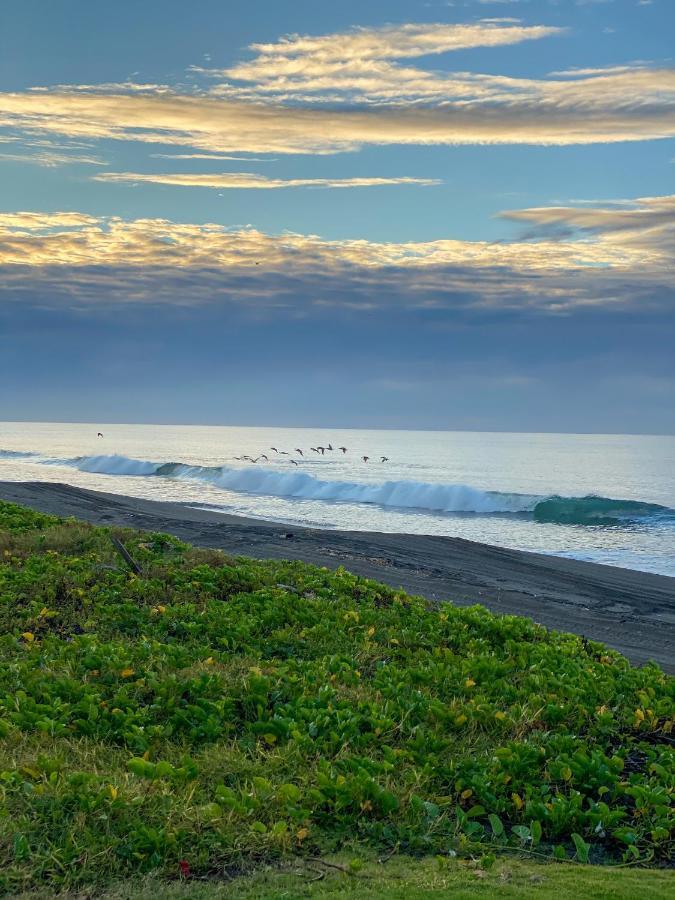 Hotel El Faro Monterrico Eksteriør bilde