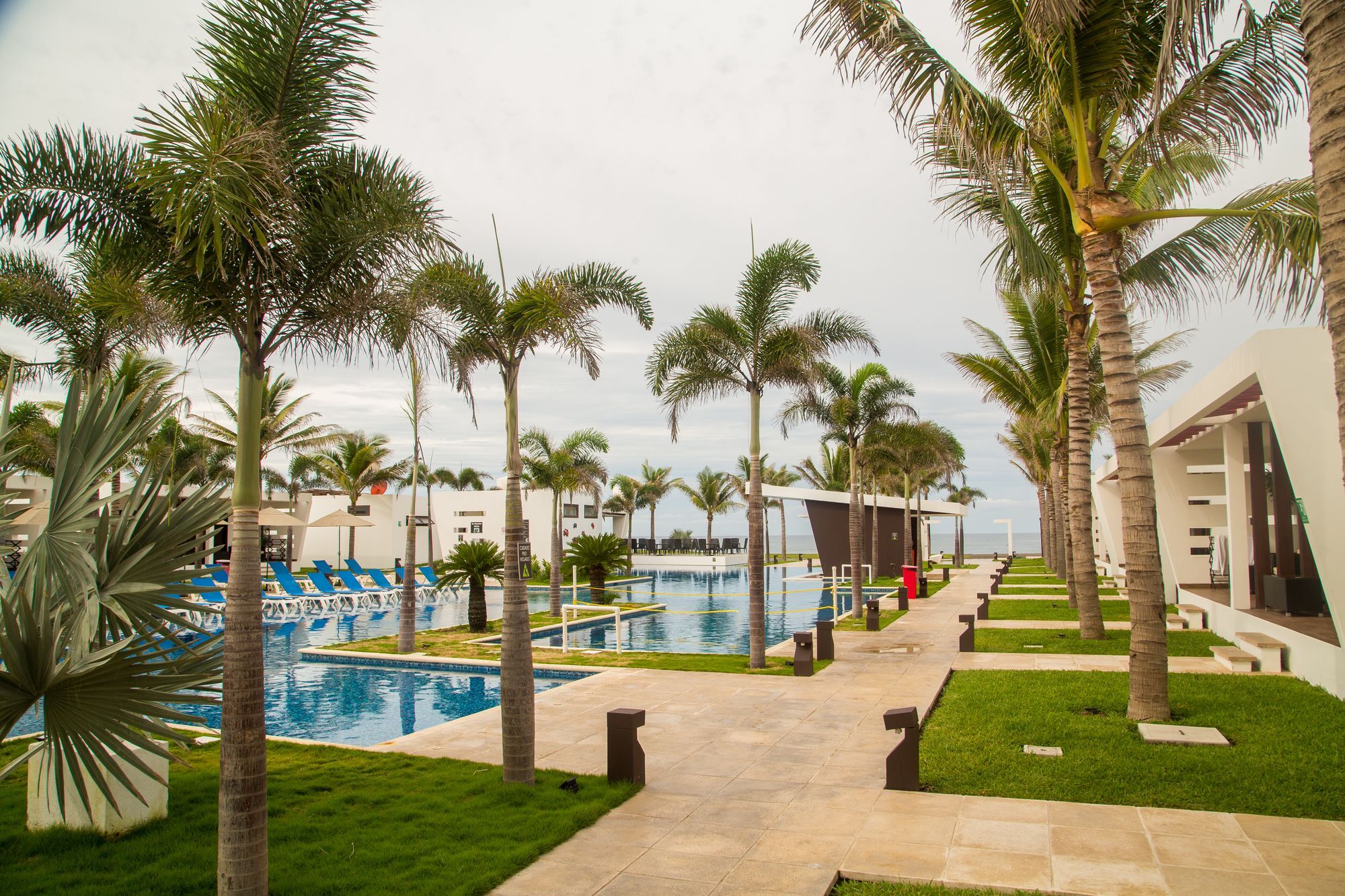 Hotel El Faro Monterrico Eksteriør bilde